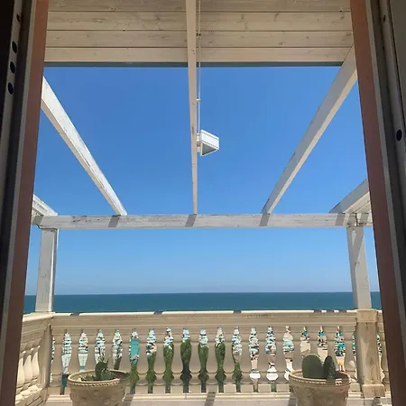 Apartment Roseto Fronte Mare *